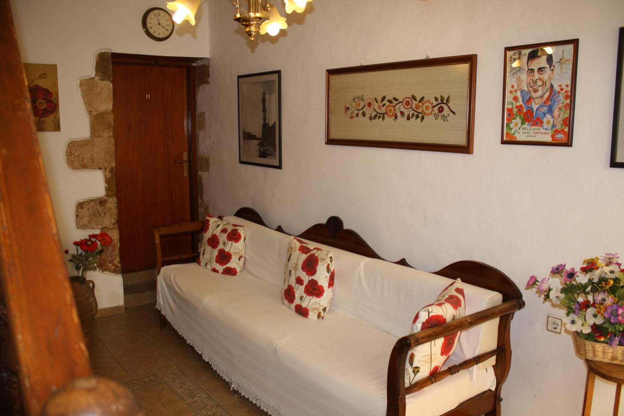 Anemones Rooms Chrissi Akti Chania Exterior foto