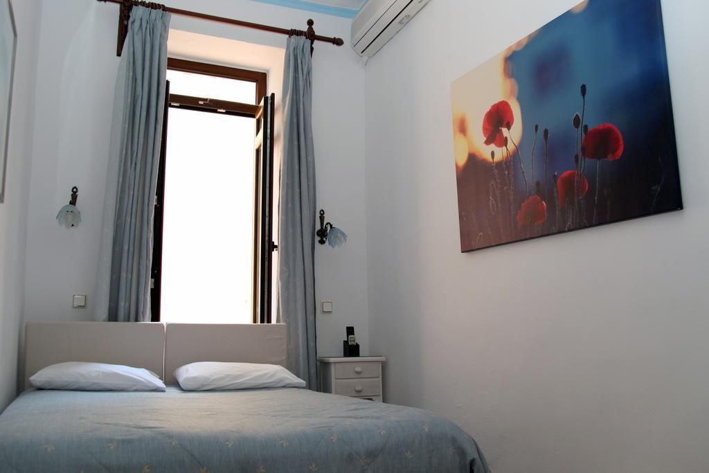Anemones Rooms Chrissi Akti Chania Exterior foto