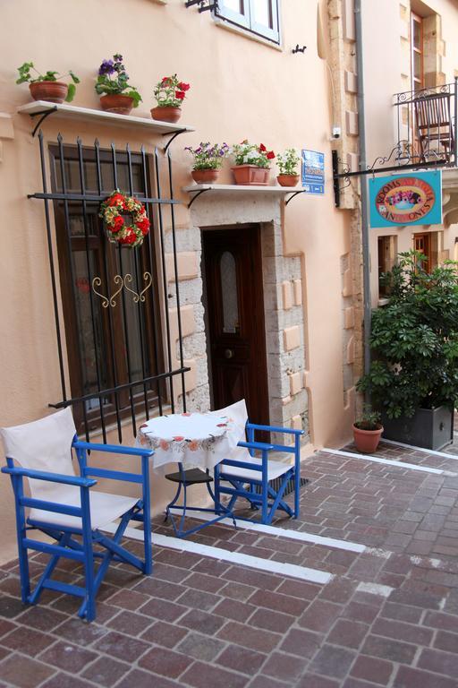 Anemones Rooms Chrissi Akti Chania Exterior foto